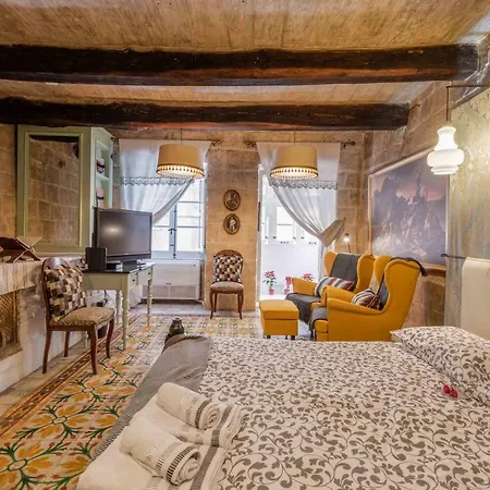 G- House Casa vacanze La Valletta
